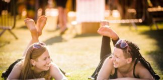 Tęgie Granie: InFidelis zagraja koncert w „Z Innej Beczki”