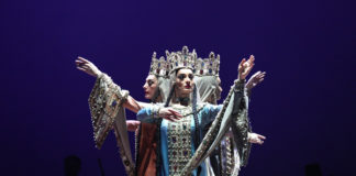 Gruziński balet narodowy „Sukhishvili”: Akrobacje, śliczne kostiumy oraz urokliwy folk w Teatrze Wielkim