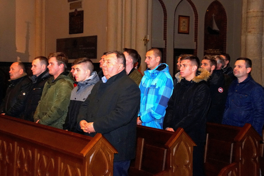 Msza Święta z udziałem zawodników Orła Łódź