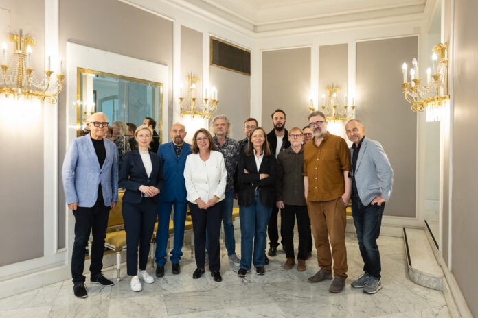Unia Teatrów Polskich - Ewa Pilawska, Kidawa Błońska